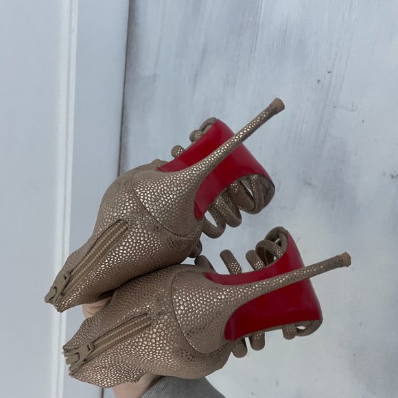 Christian Louboutin Gold/Brown Textured Suede Open-Toe Strappy Cage Sandals - Picture 7 of 12